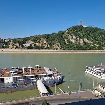 Danube Wonder View 2 Budapeşte