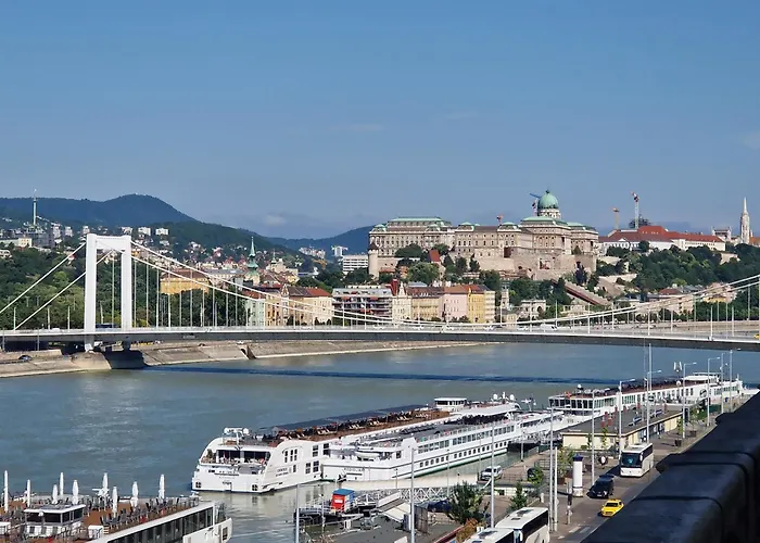 Danube Wonder View 2 * Budapesta