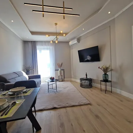 Apartamento Danube Wonder View 2 *
