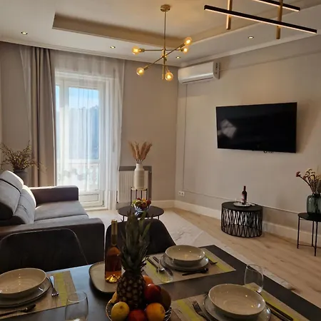 Danube Wonder View 2 Apartamento *